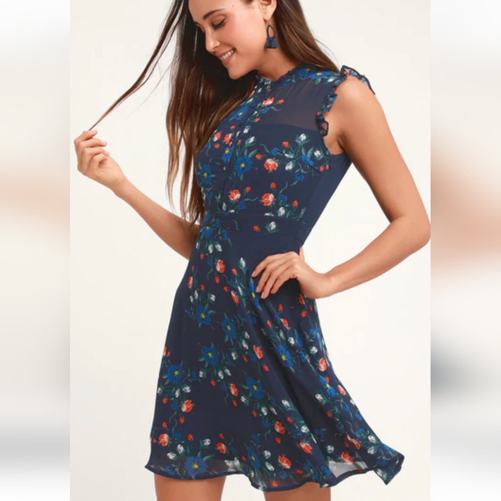 Lulu's navy floral dress